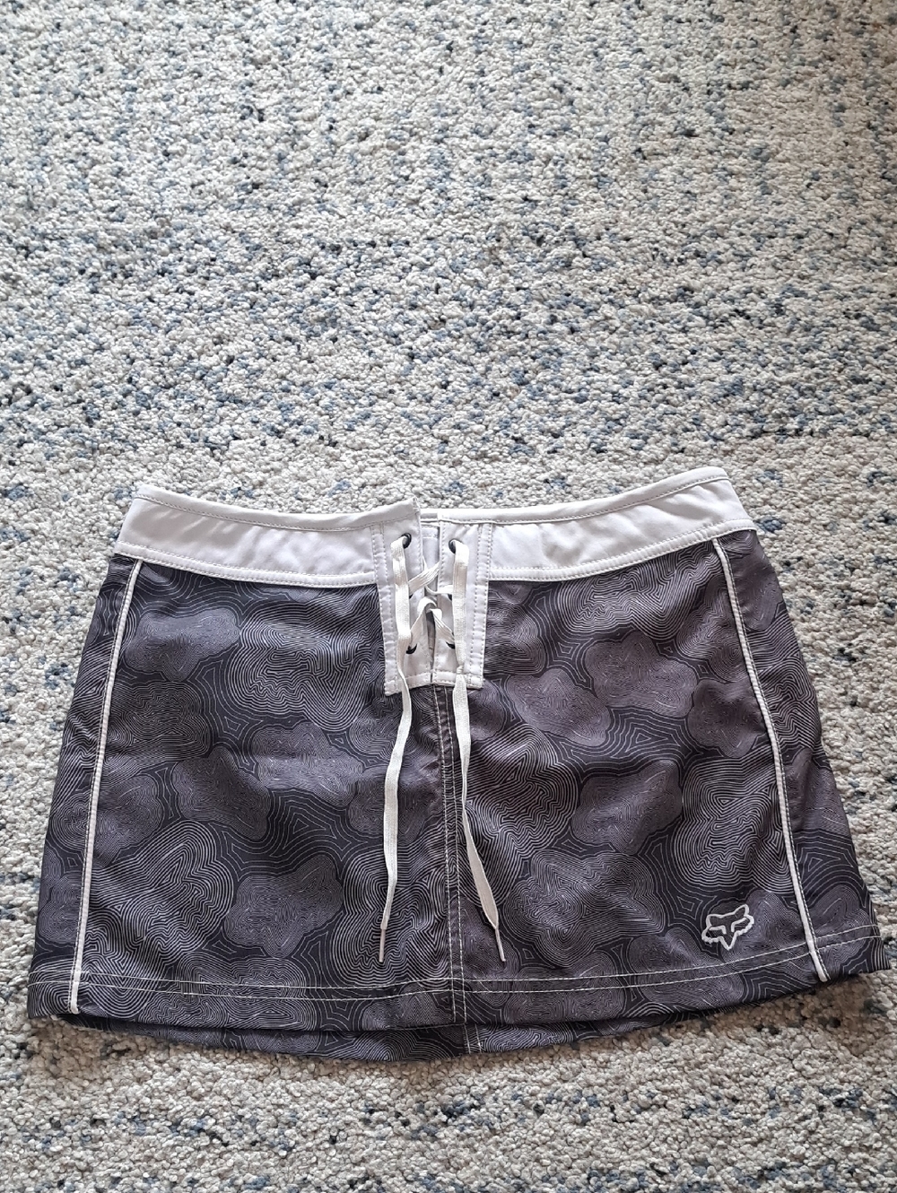 Fox Gray and White Mini Skirt